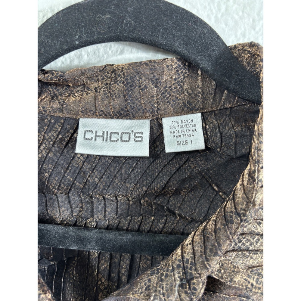 Chicos Womens Tops Lot of 3 Size 1 Animal Print Floral Metallic Textured - Picture 10 of 16